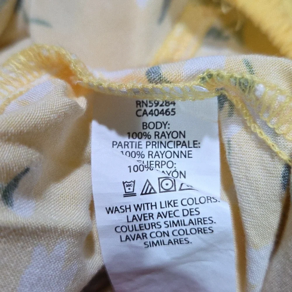 The Children's‎ Place Sunny Floral Romper Size 7/8